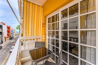 Piso  Mar en calma. Encantador apartamento reformado en la zona de playa san juan.