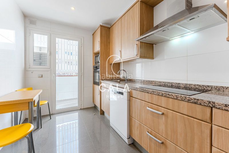 Foto 4cac946c-3ddf-4418-9bd7-bd24466e2212. Apartament amb calefacció aparcament a Alcalá Guía de Isora
