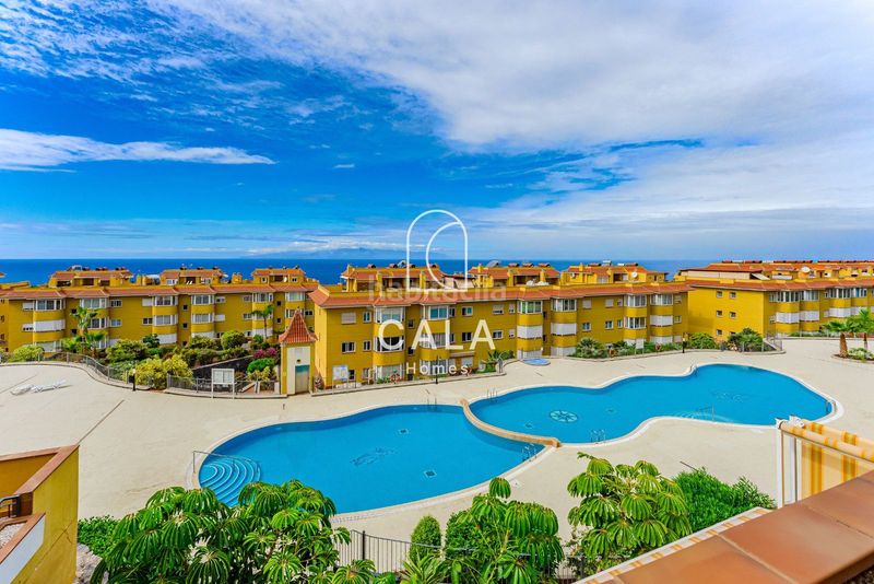 Foto 8ba4d998-663d-4c00-842b-52c25b6ab57c. Apartament amb calefacció aparcament a Alcalá Guía de Isora