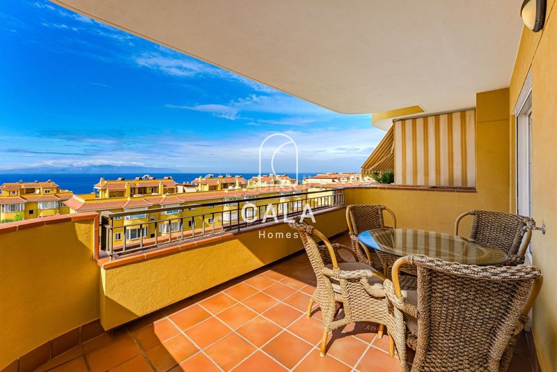 Foto a7e970ae-2eea-4a1b-817c-b1480a2eaa0c. Apartament amb calefacció aparcament a Alcalá Guía de Isora