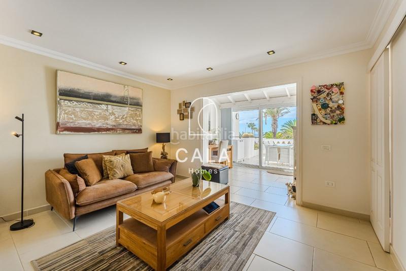 Foto 52dc8e47-991e-4235-8cbe-36884bcd9cd4. Pis amb calefacció piscina a San Eugenio Alto Adeje