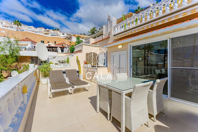 Foto 6c6efc87-e3fc-46cb-9e7a-7e31f3a9b421. Pis amb calefacció piscina a San Eugenio Alto Adeje