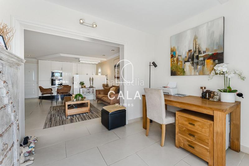 Foto b470ed6b-e1d6-4d4e-b035-3ba4fca3ba09. Pis amb calefacció piscina a San Eugenio Alto Adeje