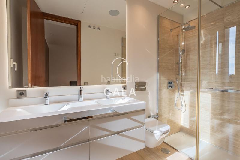 Foto 21a8c56e-8ac7-4ea4-813f-e3bb2756186f. Haus mit heizung parking pool in La Caleta Adeje