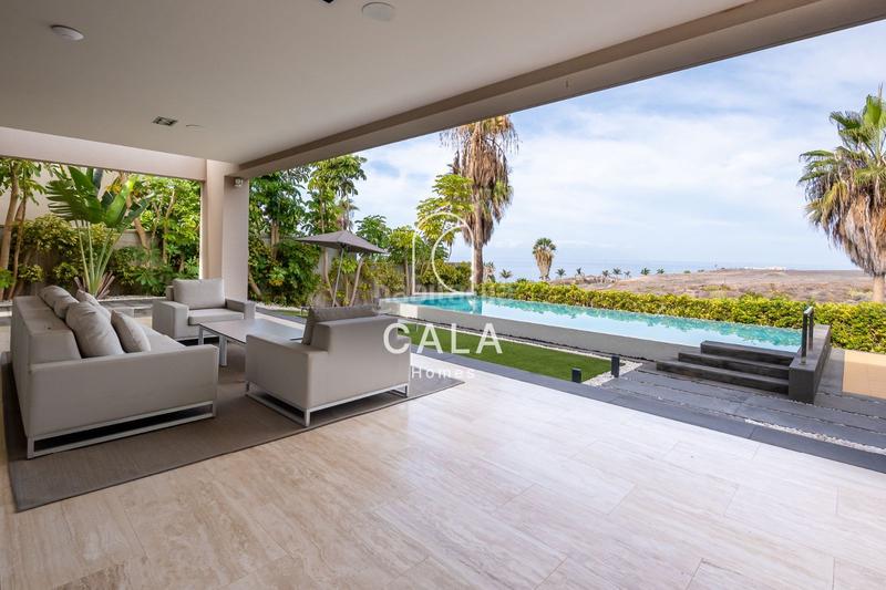 Foto 7206be63-b6af-4d31-aa3e-87e77b5c2cd9. Haus mit heizung parking pool in La Caleta Adeje