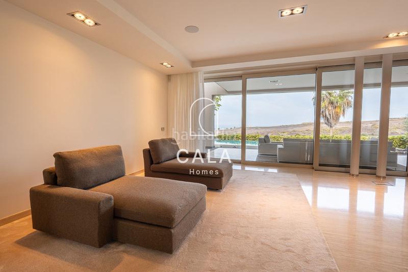 Foto a868724e-5590-405b-b031-64e7d23cedb7. Haus mit heizung parking pool in La Caleta Adeje