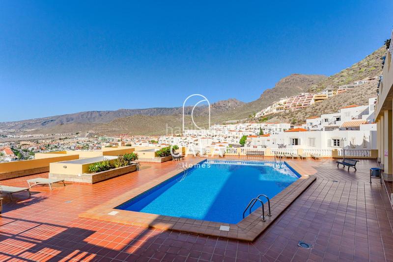 Foto 33eb6ad6-1341-4b88-83f2-b259805bbd37. Apartamento acogedor y luminoso piso en torviscas en Adeje