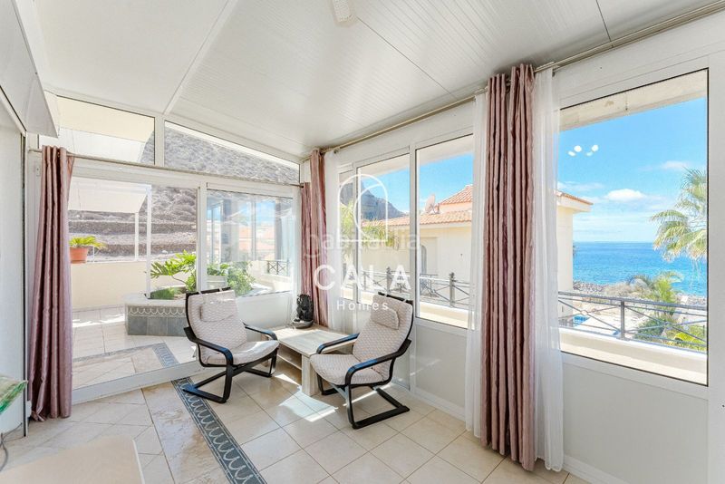 Foto 19f8cdcc-5289-48c0-ad5a-715a5c57ca04. Xalet amb aparcament piscina a Los Cristianos Arona