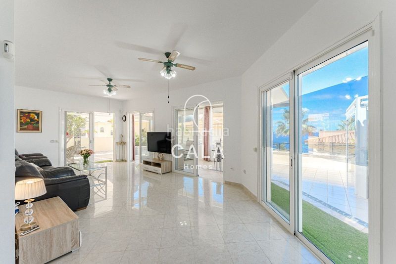 Foto 2b2be7e6-d5d1-40cc-a8ef-db207de2ef9e. Xalet amb aparcament piscina a Los Cristianos Arona