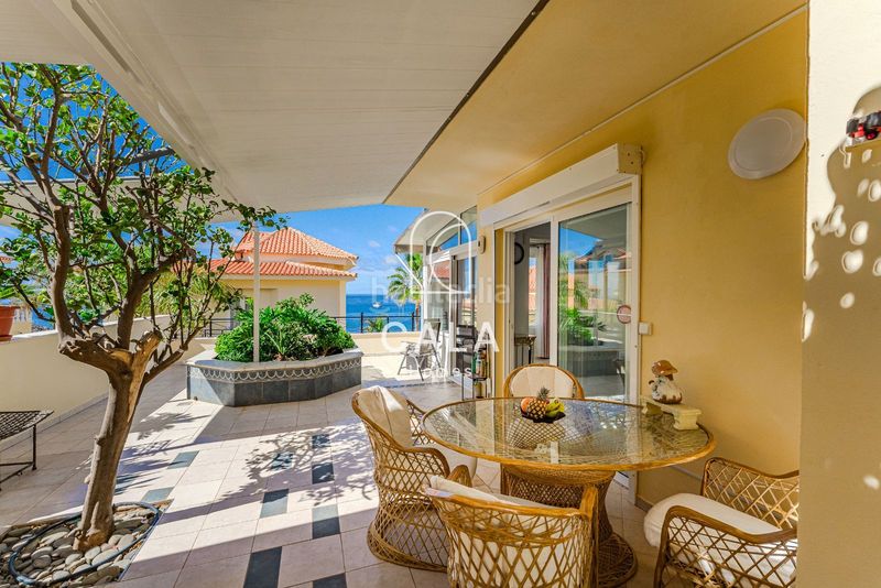 Foto 3dc0fdd8-0155-441a-86f0-bf9c0594644e. Xalet amb aparcament piscina a Los Cristianos Arona