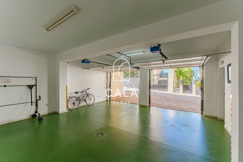 Foto 4ff9d023-2243-40c9-920b-e44131fe0a96. Xalet amb aparcament piscina a Los Cristianos Arona