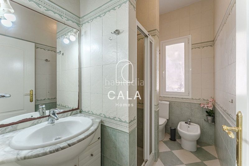 Foto 9d07757d-56e1-4e19-aa6e-acb807fbd150. Xalet amb aparcament piscina a Los Cristianos Arona