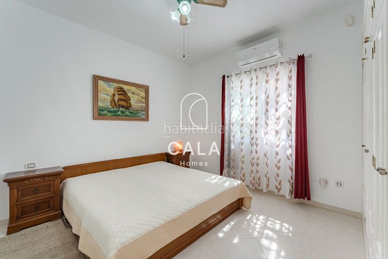 Foto caf0fc70-2793-4494-aa4f-f75b231e9791. Xalet amb aparcament piscina a Los Cristianos Arona