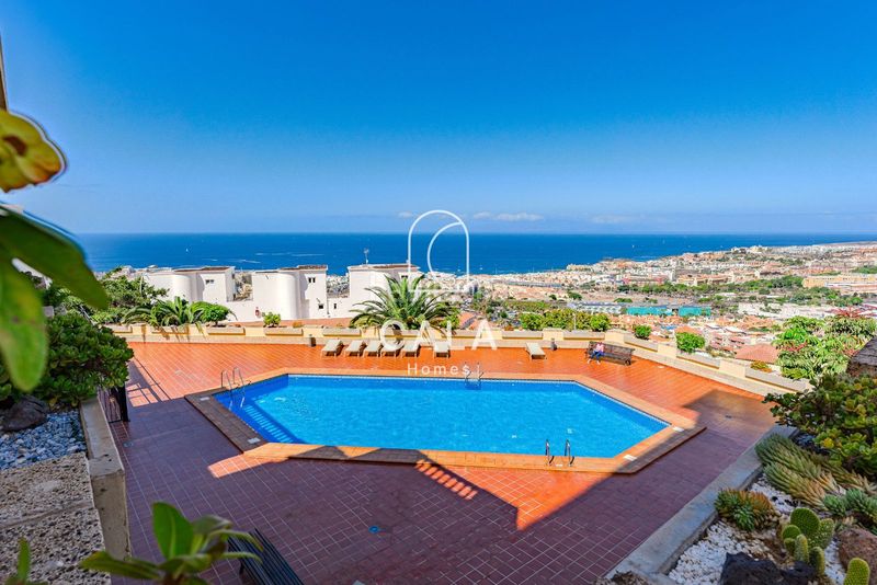 Foto b3a8f662-d8f7-4cc6-8ff0-9241b456a9e6. Pis amb aparcament piscina a Torviscas Centro y Alto Adeje