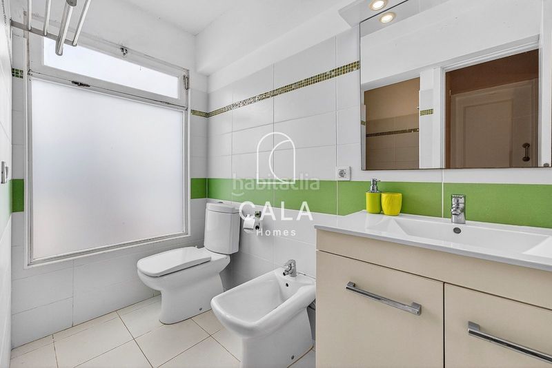 Foto 9452bd79-b3a6-4f37-93ed-781468f9778a. Apartament amb piscina a San Eugenio Alto Adeje