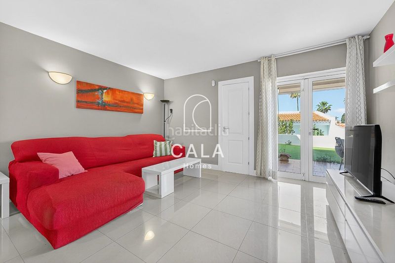 Foto 9d75d8c4-4581-4c68-ba5f-96fd2470e306. Apartament amb piscina a San Eugenio Alto Adeje