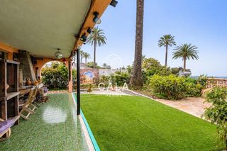 Xalet  Humboldt. Exclusivo chalet en las cuevas