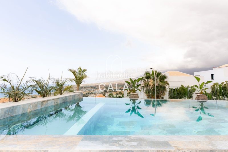 Foto a06d3f38-de95-4ad4-a512-f7d5cbd5ee12. Casa amb calefacció aparcament piscina a San Eugenio Alto Adeje