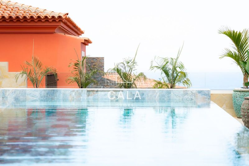 Foto accc9de7-42f7-4f72-8bdc-89c31797aebe. Casa amb calefacció aparcament piscina a San Eugenio Alto Adeje