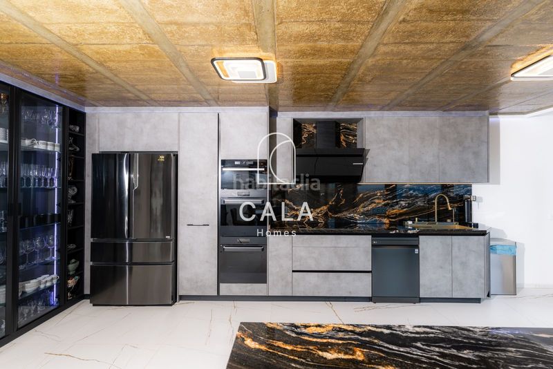 Foto b9817b32-fc8a-4e7c-9847-31a84527ce12. Casa amb calefacció aparcament piscina a San Eugenio Alto Adeje