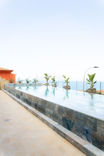 Foto ed987bbc-5ff9-4d76-af4c-4900590e26ca. Casa amb calefacció aparcament piscina a San Eugenio Alto Adeje