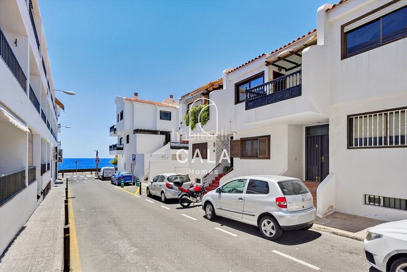 Foto cc8562ed-9385-44ae-b2ab-3ed9099986a9. Casa adossada amb aparcament piscina a Playa de San Juan Guía de Isora
