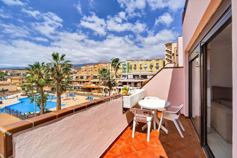 Foto 86f5b3b8-5850-4b6f-a5ba-9e436a0eec21. Duplex con parcheggio piscina in Callao Salvaje - Playa Paraíso Adeje