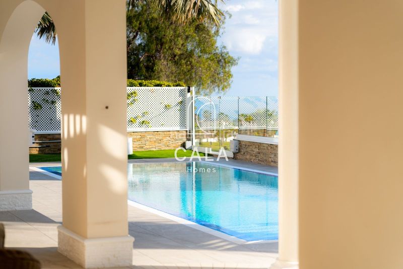 Foto cbd59754-864d-4a19-ba27-c64a0dc3b7f4. Casa amb calefacció aparcament piscina a La Caleta Adeje