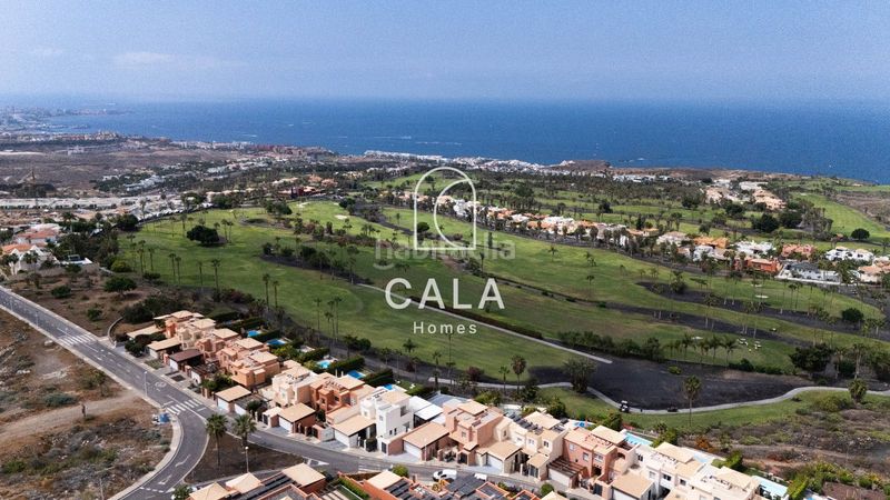 Foto c6068ae9-c3ce-4d66-bb7e-8be7f0401f57. Xalet amb calefacció aparcament piscina a La Caleta Adeje