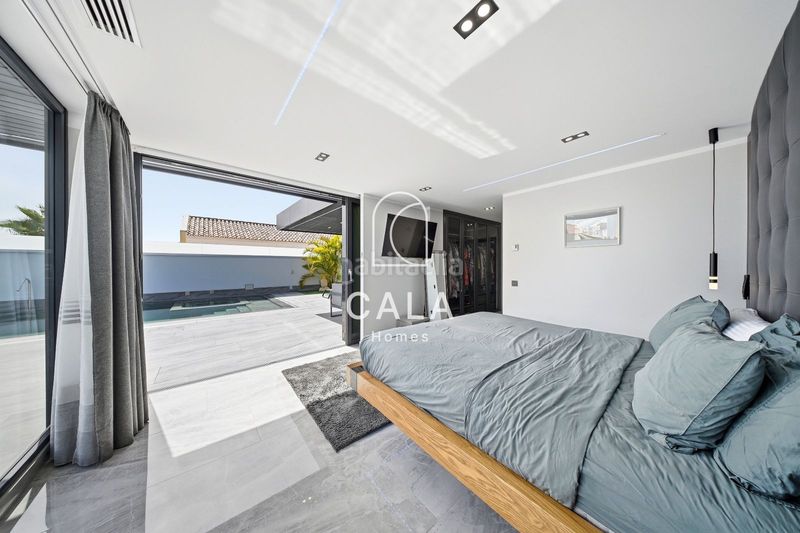 Foto d272719a-505e-4a82-ba3c-3d150d557f19. Casa amb calefacció aparcament piscina a Playa Fañabé Alto Adeje