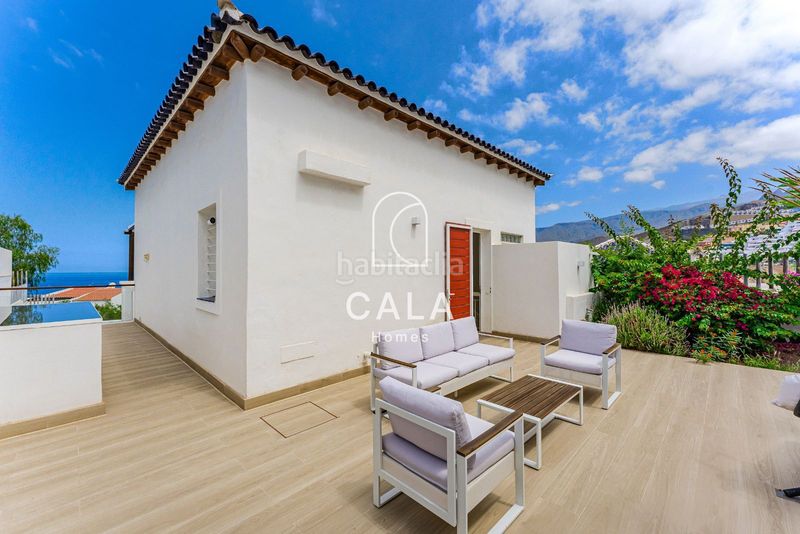 Foto 58180913-ea86-40c3-b84c-0fa8e74b7a26. Casa amb aparcament piscina a San Eugenio Alto Adeje
