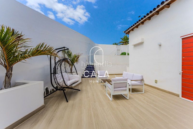 Foto e61f7fad-ccaa-4a90-a337-fd6d41080feb. Casa amb aparcament piscina a San Eugenio Alto Adeje