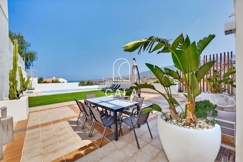 Foto e8319239-6526-4661-9fab-c9476734b567. Casa amb aparcament piscina a San Eugenio Alto Adeje