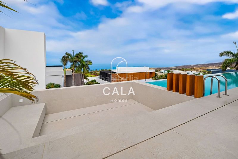Foto ec0e3383-e57d-4a36-962a-aa924d15f467. Casa amb calefacció aparcament piscina a Abama Guía de Isora