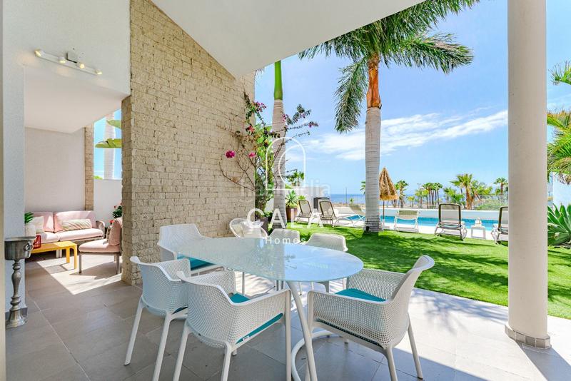 Foto aeb3ecc6-4101-40ac-b44f-168a89257040. Chalet con parcheggio piscina in La Caleta Adeje