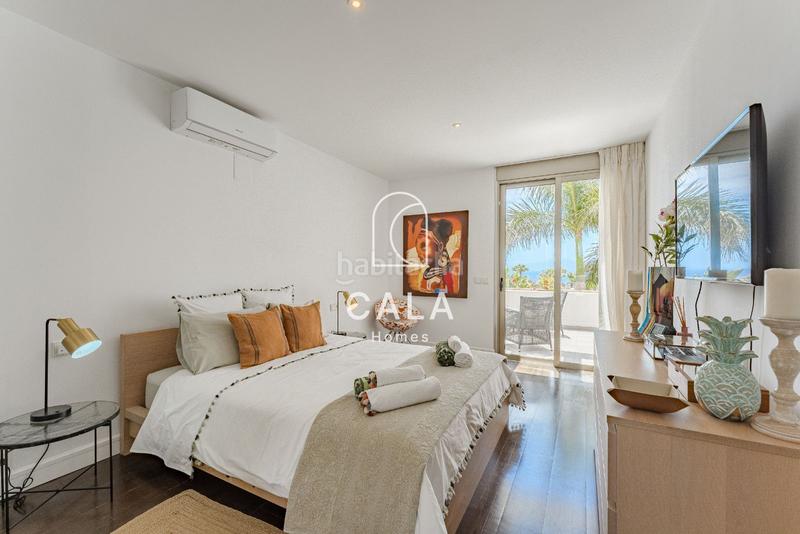 Foto df2a23a0-6e31-437f-9e3a-69f91a29d231. Chalet con parcheggio piscina in La Caleta Adeje