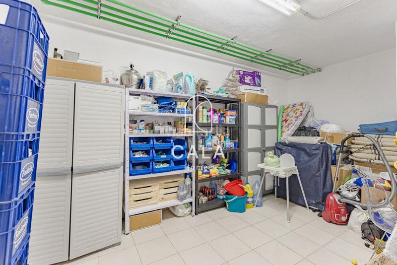 Foto f1c6efae-4167-4cb0-8cd9-79a8c3cd80ab. Chalet con parcheggio piscina in La Caleta Adeje