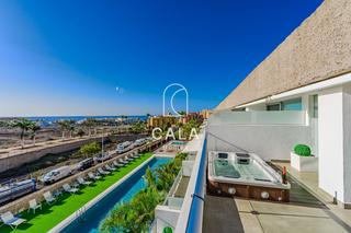 Duplex  Playa de diego hernandez. Exclusiva propiedad de 3 dormitorios en la caleta