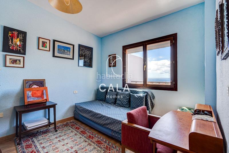 Foto 4847d2b0-58f9-4891-8a7f-cf1ce5ade0d1. Àtic amb aparcament piscina a Los Cristianos Arona