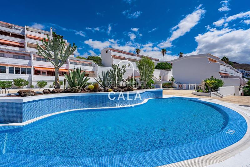 Foto a410dc9a-c6fb-4847-bb6a-4d81ce9103a2. Àtic amb aparcament piscina a Los Cristianos Arona