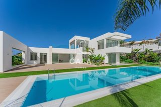 Chalet  Macaronesia. Villa exclusiva de 5 dormitorios en la caleta