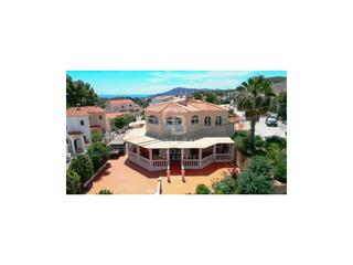 Xalet  N/a. Encantador chalet estilo mediterráneo