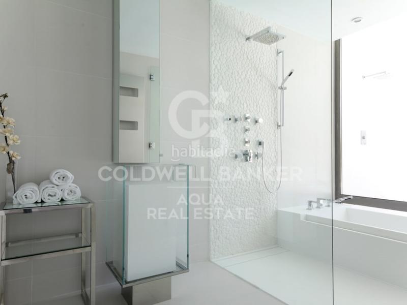 Foto a6f7e486-fe68-405a-a1ac-9457e018d92e. Alquiler casa villa hills en Altea hills Altea