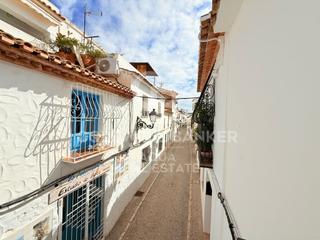 Maison  N/a. Casa en el casco antiguo de altea