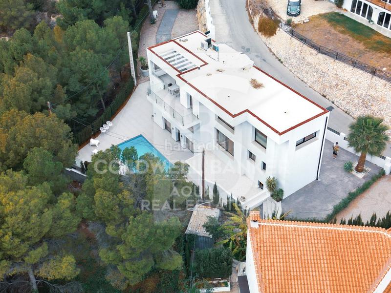 Foto abdcbd4e-8ad4-4282-962b-76f4b1e18447. Casa en partida oltamar 3-j fantástica villa e oltamar en Calp