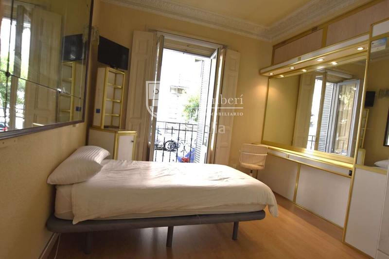 Foto c4cf811e-f224-4df1-a005-4f6d2edfa778. Piso  de 3 habitaciones en Almagro en Almagro Madrid