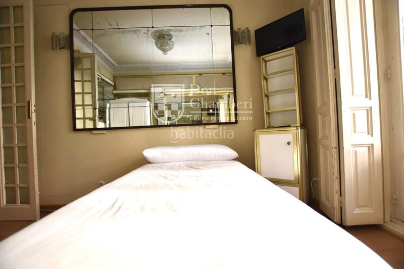 Foto e1f838b1-4037-4eed-a868-c14b191e8649. Piso  de 3 habitaciones en Almagro en Almagro Madrid