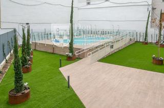 Location Appartement  San bernardo. Fabulosa vivienda amueblada en chamberi con piscina