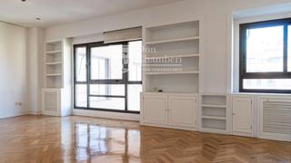 Lloguer Pis  Alonso cano. Piso amplio y luminoso en ríos rosas