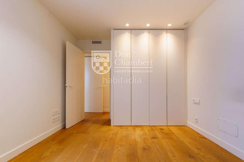 Foto 0b29ab4b-bfd1-4280-99e8-4dc26d0456e4. Rent flat with heating in Cortes-Huertas Madrid